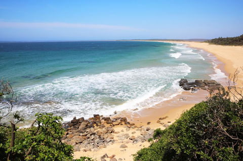 Neptune I Absolute Beachfront I Stunning Views - Dalby Accommodation 36
