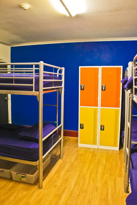 Mad Monkey Kings Cross - Dalby Accommodation 26