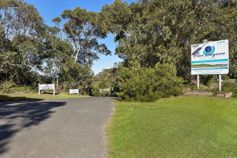 Blue Lagoon Beach Resort - Dalby Accommodation 2