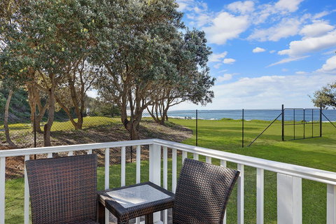 Blue Lagoon Beach Resort - Dalby Accommodation 6