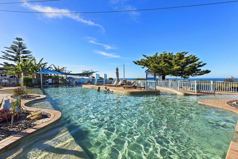 Blue Lagoon Beach Resort - Dalby Accommodation 5