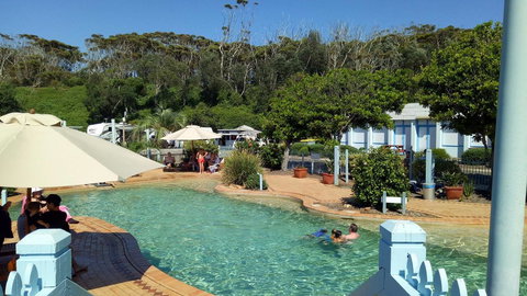 Blue Lagoon Beach Resort - Dalby Accommodation 17