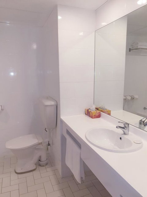 Marina Resort - Dalby Accommodation 40