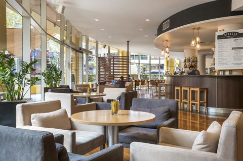 Holiday Inn Sydney Potts Point - Dalby Accommodation 5