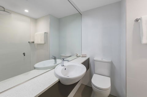 Travelodge Hotel Sydney Airport - Dalby Accommodation 25