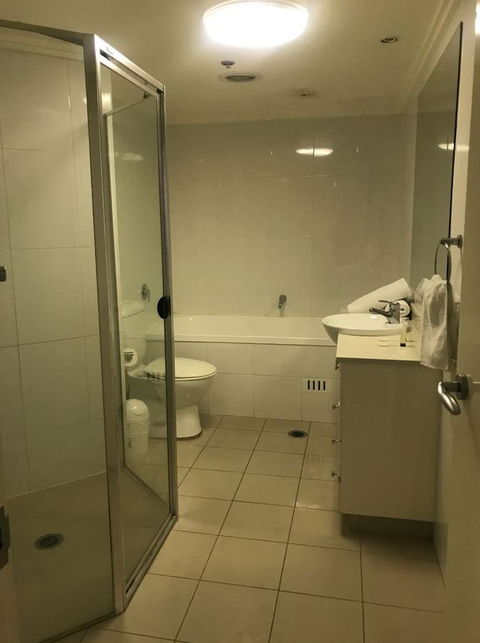 Fiori Apartments - Dalby Accommodation 10