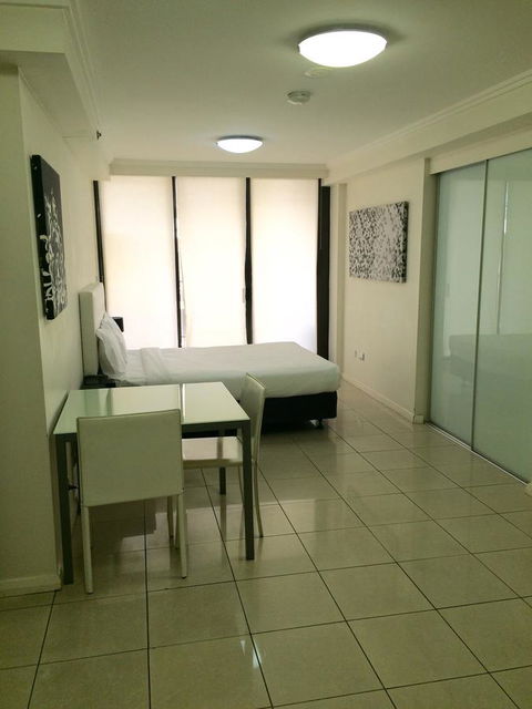 Fiori Apartments - Dalby Accommodation 14