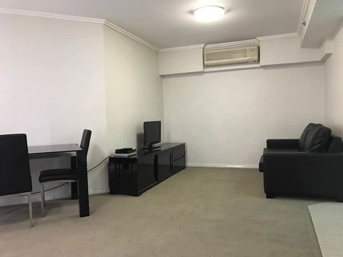 Fiori Apartments - Dalby Accommodation 22