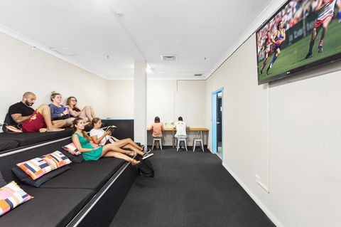 Summer House Sydney City - Formerly Sydney Backpackers - Dalby Accommodation 6
