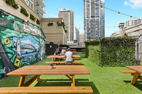 Summer House Sydney City - Formerly Sydney Backpackers - Dalby Accommodation 9