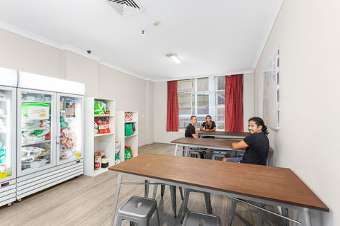 Summer House Sydney City - Formerly Sydney Backpackers - Dalby Accommodation 12