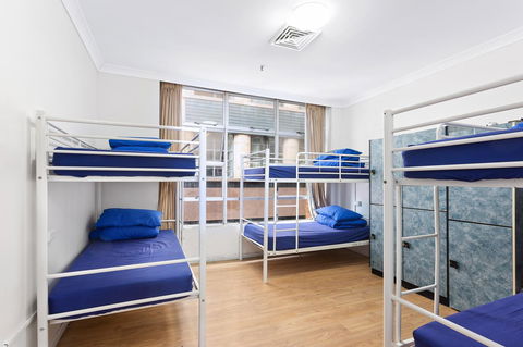Summer House Sydney City - Formerly Sydney Backpackers - Dalby Accommodation 3