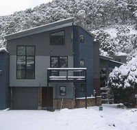 Snowstream 4 - Dalby Accommodation