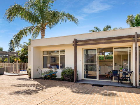 Seashells Apartments Merimbula - Dalby Accommodation 6