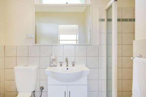 Seashells Apartments Merimbula - Dalby Accommodation 18
