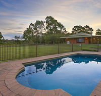 Ironstone Estate Lovedale - Dalby Accommodation