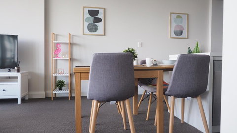 Skygarden Olympic Park View 2 Bedroom Apartment - Dalby Accommodation 40