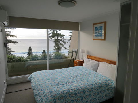 Manly Paradise Motel & Apartments - Dalby Accommodation 26