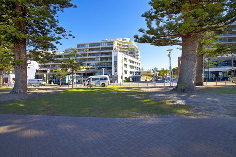 Manly Paradise Motel & Apartments - Dalby Accommodation 20