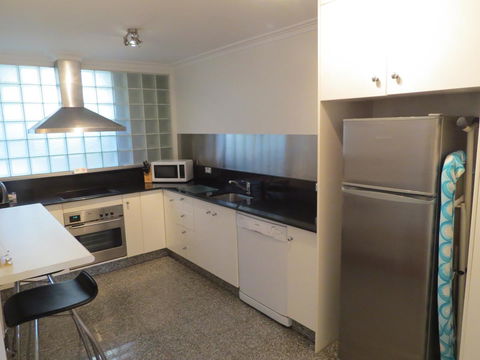 Manly Paradise Motel & Apartments - Dalby Accommodation 28