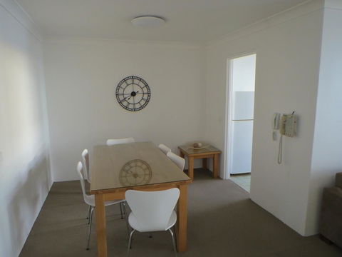 Manly Paradise Motel & Apartments - Dalby Accommodation 37