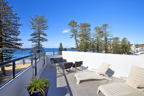 Manly Paradise Motel & Apartments - Dalby Accommodation 17