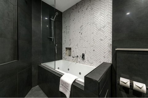 Holiday Inn & Suites - Parramatta Marsden Street, An IHG Hotel - Dalby Accommodation 6