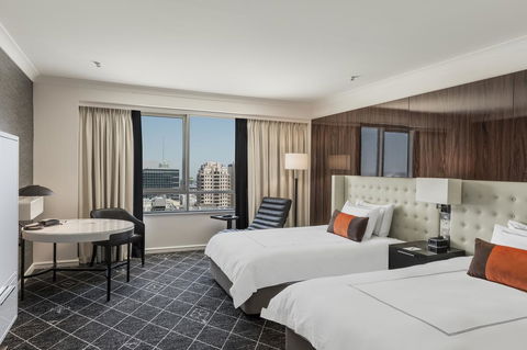 Swissotel Sydney - Dalby Accommodation 24