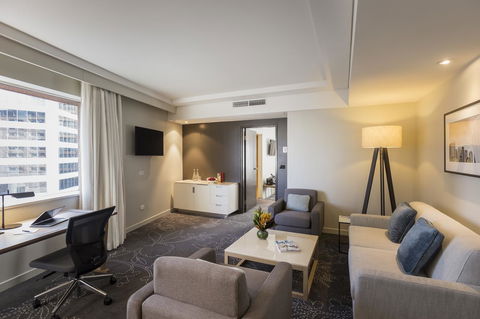 PARKROYAL Darling Harbour, Sydney - Dalby Accommodation 4