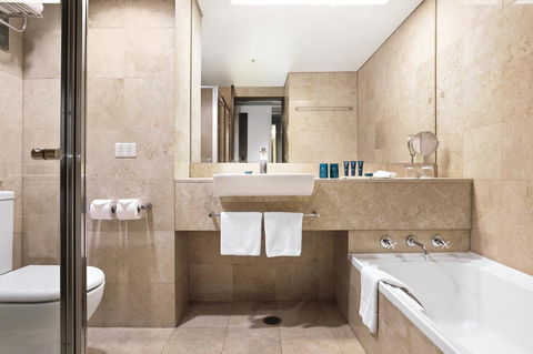 PARKROYAL Darling Harbour, Sydney - Dalby Accommodation 22