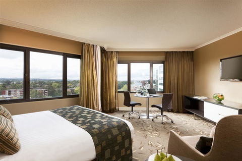 PARKROYAL Parramatta - Dalby Accommodation 7