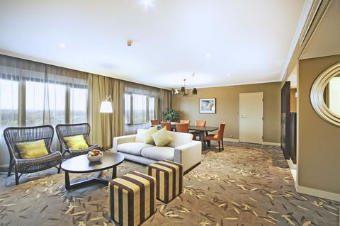 PARKROYAL Parramatta - Dalby Accommodation 12