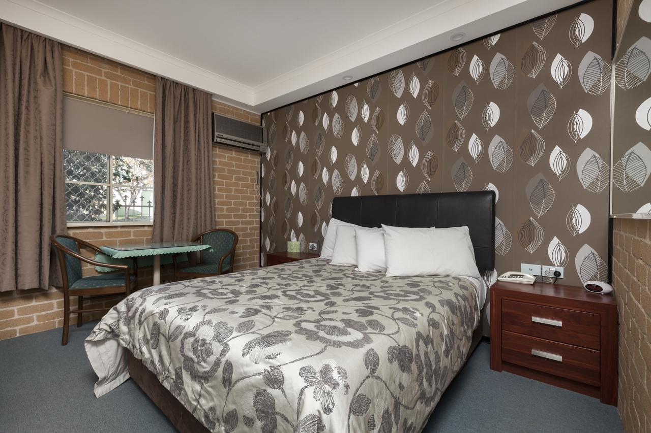 Queanbeyan East NSW Dalby Accommodation