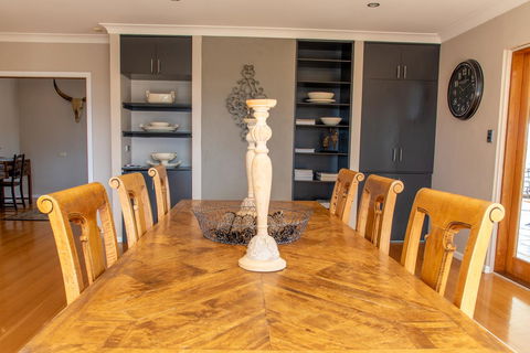 Belmont - Dalby Accommodation 9