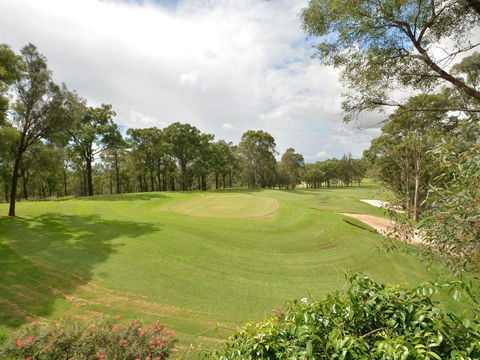 Villa 3br Margarita Villa Located Within Cypress Lakes Resort - Dalby Accommodation 2