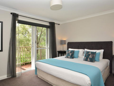Villa 3br Margarita Villa Located Within Cypress Lakes Resort - Dalby Accommodation 3