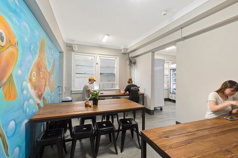 Ady's Place Backpackers, Sydney - Dalby Accommodation 14