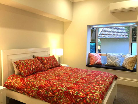 Luxury House In Bondi Junction - Dalby Accommodation 8