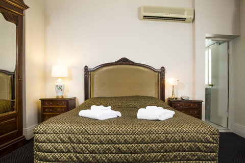 Royal Exhibition Hotel - Dalby Accommodation 30