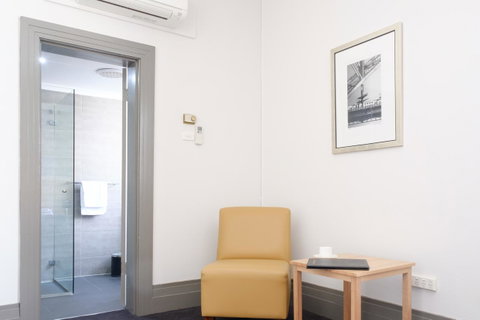 Royal Exhibition Hotel - Dalby Accommodation 20