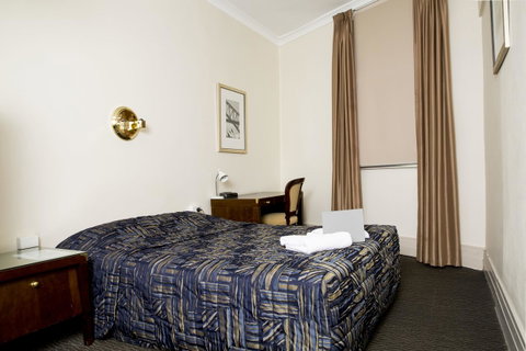 Royal Exhibition Hotel - Dalby Accommodation 23