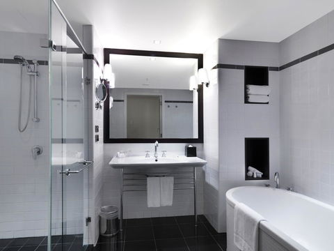 Amora Hotel Jamison Sydney - Dalby Accommodation 5