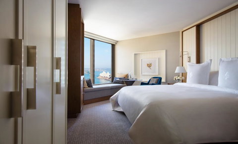 Four Seasons Hotel Sydney - Dalby Accommodation 11