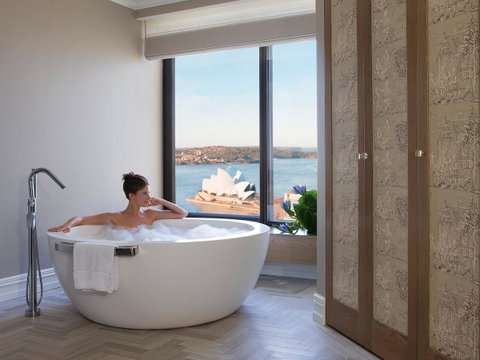 Four Seasons Hotel Sydney - Dalby Accommodation 39