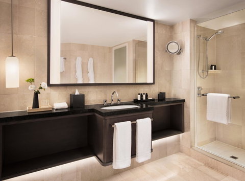 Four Seasons Hotel Sydney - Dalby Accommodation 17