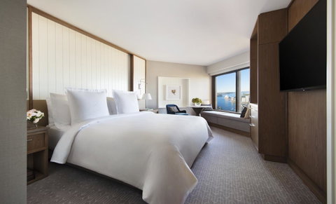 Four Seasons Hotel Sydney - Dalby Accommodation 12