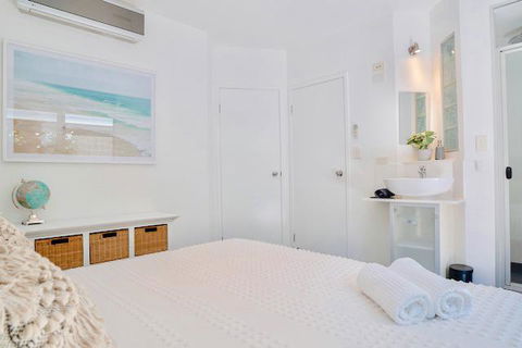 Hastings By The Sea - Dalby Accommodation 3