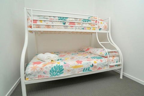 Hastings By The Sea - Dalby Accommodation 9