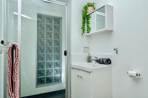 Hastings By The Sea - Dalby Accommodation 17