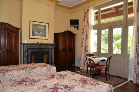 Avonmore On The Park Boutique Hotel - Dalby Accommodation 1